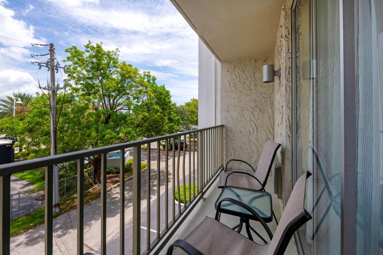 Best Western Plus North Miami-Bal Harbour Exterior photo